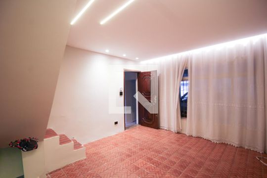 Casa à venda com 3 quartos, 134m² em Vila dos Remedios, São Paulo