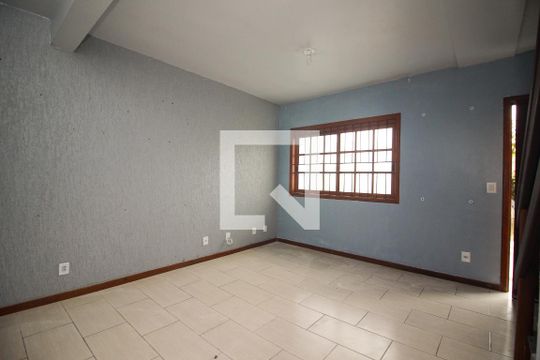 Casa à venda com 2 quartos, 50m² em Hípica, Porto Alegre