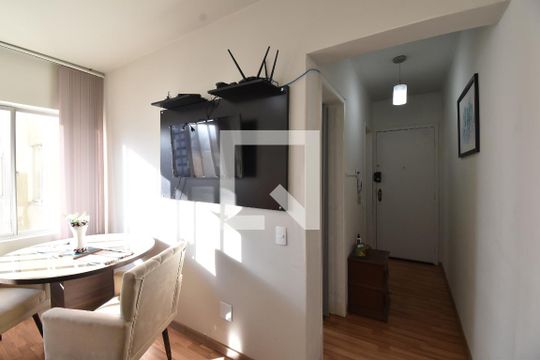 Apartamento à venda com 1 quarto, 50m² em Batel, Curitiba