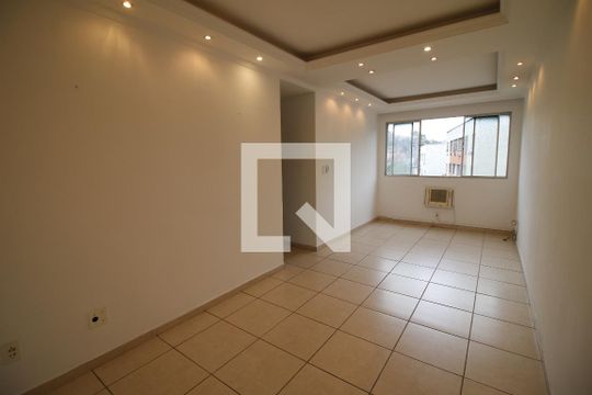 Apartamento para alugar com 3 quartos, 67m² em Pechincha, Rio de Janeiro