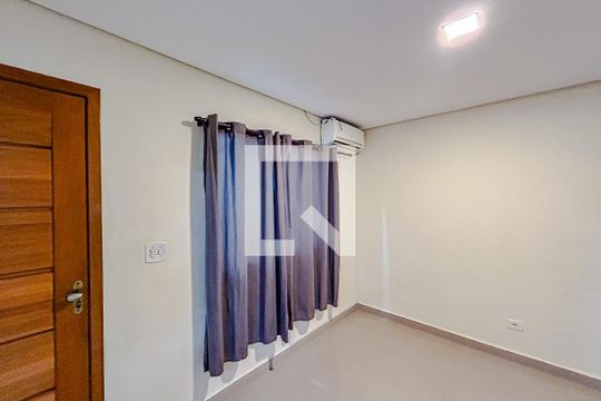 Casa à venda com 2 quartos, 70m² em Vila Aricanduva, São Paulo