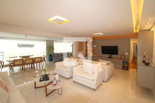 Apartamento à venda com 3 quartos, 213m² em Santana, São Paulo