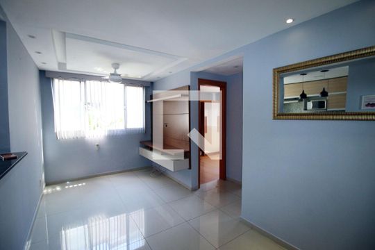 Apartamento para alugar com 2 quartos, 52m² em Parada de Lucas, Rio de Janeiro
