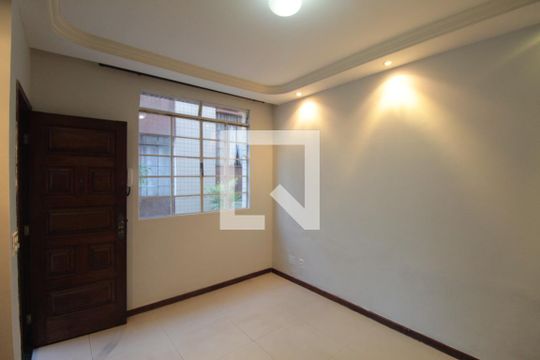 Casa de Condomínio para alugar com 2 quartos, 78m² em Itapoã, Belo Horizonte
