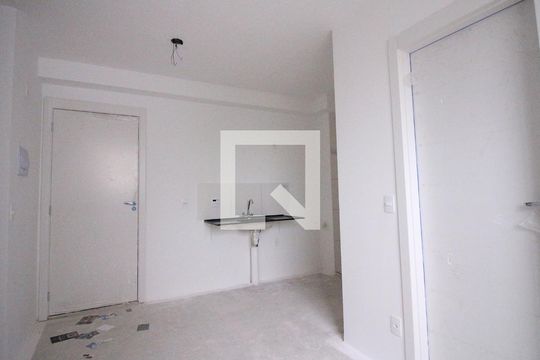 Apartamento à venda com 2 quartos, 35m² em Cidade São Mateus, São Paulo