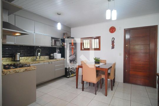 Casa à venda com 2 quartos, 76m² em Loteamento Parque Recreio, São Leopoldo