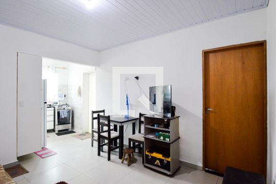 Apartamento à venda com 1 quarto, 409m² em Jardim Palmira, Guarulhos