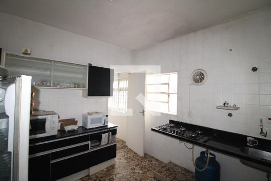 Cozinha de apartamento para alugar com 2 quartos, 90m² em Lauzane Paulista, São Paulo