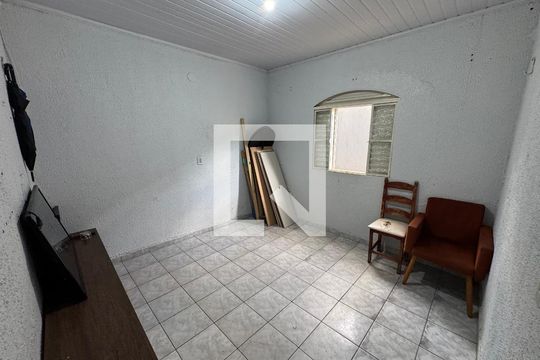 Casa para alugar com 3 quartos, 60m² em Conjunto 9, Brasília