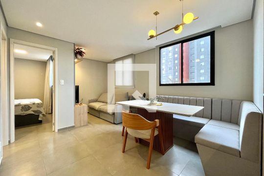 Apartamento à venda com 1 quarto, 35m² em Vila Mira, São Paulo