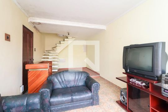 Casa à venda com 4 quartos, 145m² em Jardim Nossa Senhora do Carmo, São Paulo