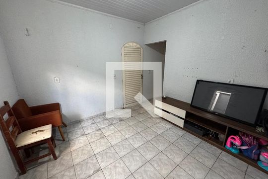 Casa para alugar com 2 quartos, 95m² em Conjunto 9, Brasília