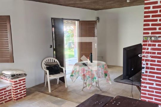Casa para alugar com 3 quartos, 240m² em Praia do Flamengo, Salvador