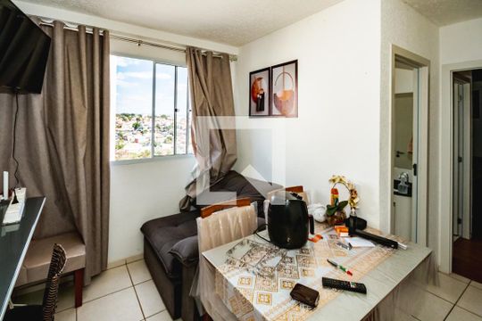 Apartamento para alugar com 2 quartos, 50m² em Mantiqueira, Belo Horizonte