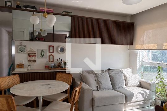 Apartamento para alugar com 2 quartos, 60m² em Santo Agostinho, Belo Horizonte
