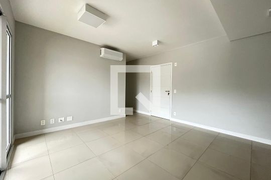 Apartamento para alugar com 2 quartos, 75m² em Itacorubi, Florianópolis