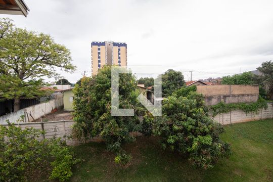 Sala - Vista da Janela de apartamento à venda com 3 quartos, 49m² em Vila Sao Francisco, Hortolândia