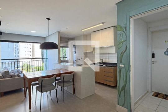 Apartamento para alugar com 2 quartos, 73m² em Marapé, Santos