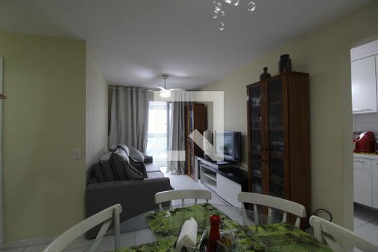 Apartamento para alugar com 3 quartos, 75m² em Taquara, Rio de Janeiro