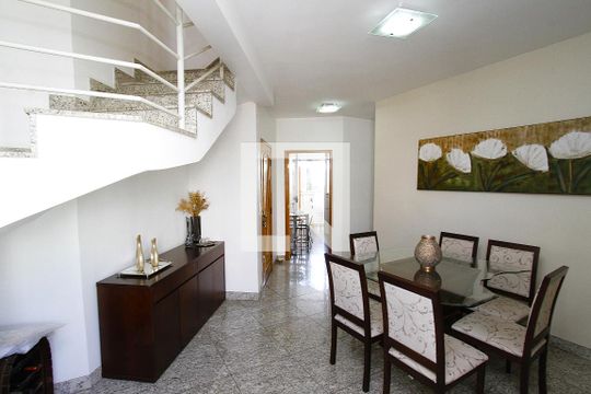 Apartamento à venda com 4 quartos, 200m² em Calafate, Belo Horizonte