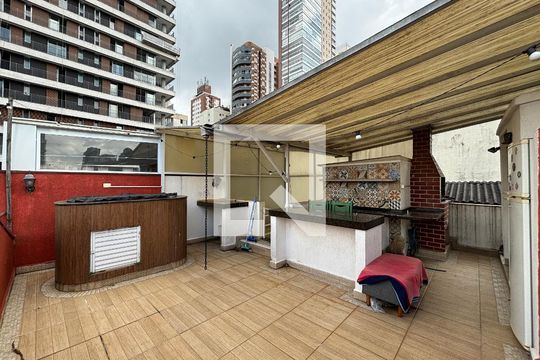Casa para alugar com 3 quartos, 120m² em Vila Madalena, São Paulo