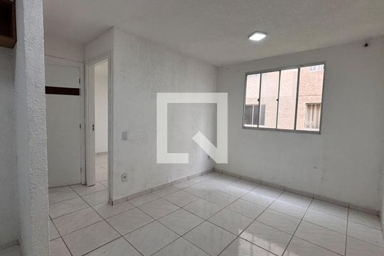 Apartamento para alugar com 2 quartos, 39m² em Bairro Jardim Petrópolis , Cotia
