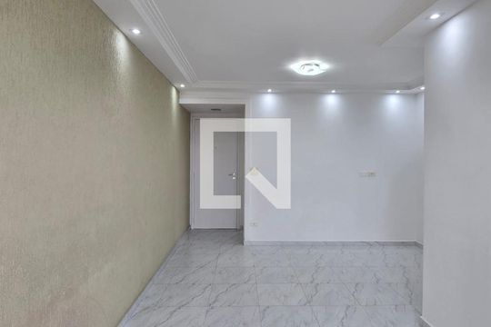 Apartamento para alugar com 3 quartos, 64m² em Gopouva, Guarulhos