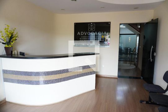 Sala 1 de casa à venda com 5 quartos, 260m² em Vila Belvedere, Americana