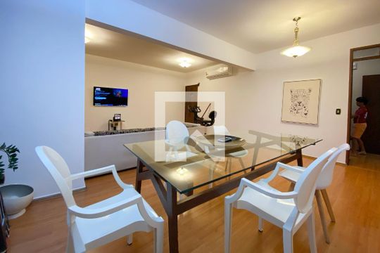 Apartamento à venda com 4 quartos, 150m² em Lourdes, Belo Horizonte