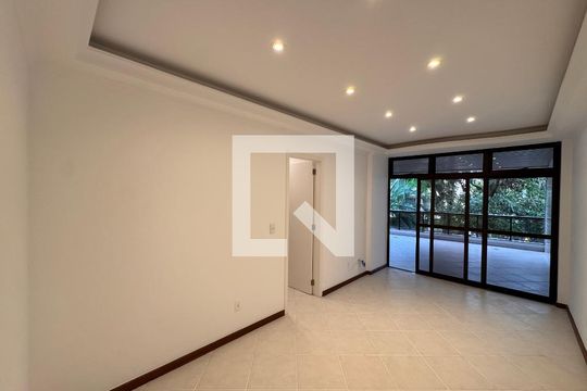 Apartamento para alugar com 3 quartos, 93m² em Recreio dos Bandeirantes, Rio de Janeiro