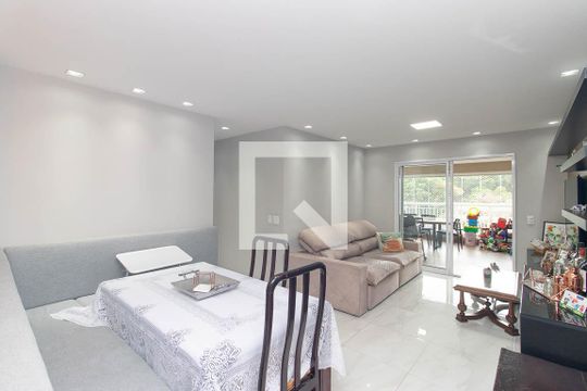 Apartamento à venda com 2 quartos, 97m² em Vila Leonor, São Paulo