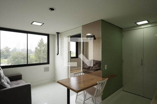 Apartamento para alugar com 2 quartos, 34m² em Jurubatuba, São Paulo