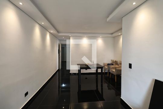 Apartamento à venda com 3 quartos, 65m² em Utinga, Santo André