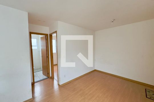 Apartamento para alugar com 2 quartos, 42m² em Jardim Novo Portugal, Guarulhos