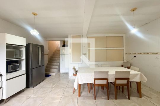 Casa à venda com 2 quartos, 130m² em Jardim Jaragua, São Paulo