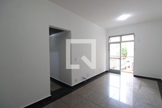 Apartamento para alugar com 3 quartos, 74m² em Pechincha, Rio de Janeiro