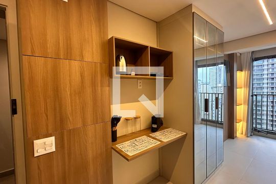 Kitnet/Studio à venda com 1 quarto, 27m² em Cidade Monções, São Paulo