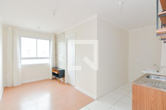 Apartamento para alugar com 2 quartos, 37m² em Vila das Bandeiras, Guarulhos