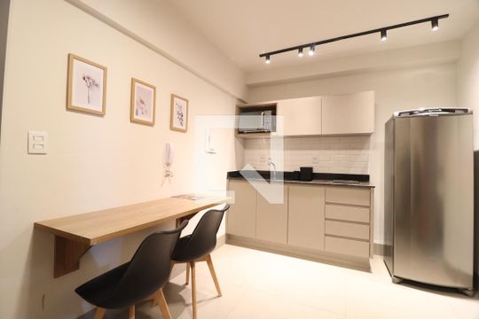 Apartamento para alugar com 1 quarto, 27m² em Santa Mônica, Uberlândia