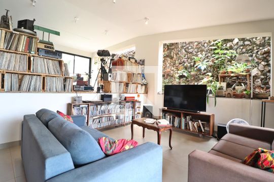 Casa para alugar com 3 quartos, 300m² em Cidade Jardim, Uberlândia