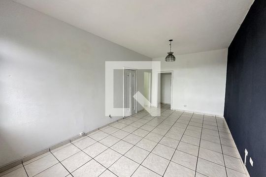 Apartamento para alugar com 2 quartos, 100m² em Itararé, São Vicente
