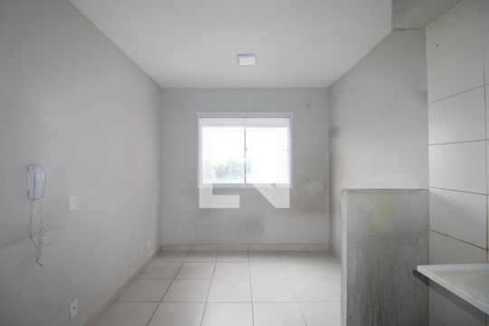 Apartamento para alugar com 2 quartos, 33m² em Itaquera, São Paulo