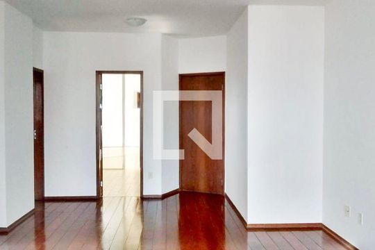 Apartamento à venda com 2 quartos, 80m² em Savassi, Belo Horizonte