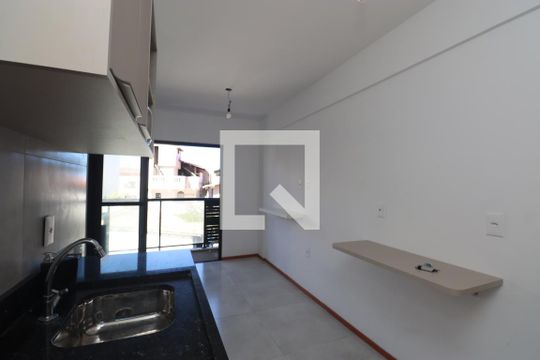 Kitnet/Studio para alugar com 0 quarto, 20m² em Piatã, Salvador