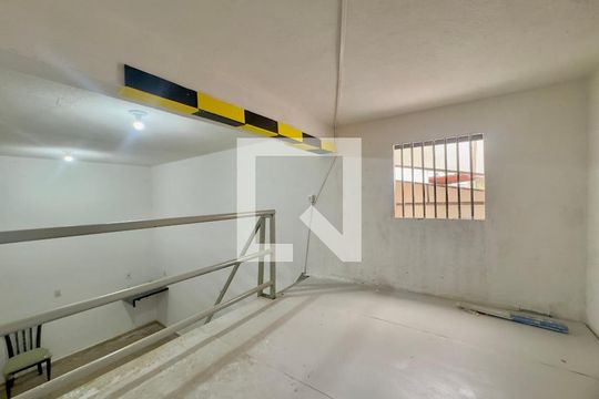 Kitnet/Studio para alugar com 1 quarto, 60m² em Jardim Presidente Dutra, Guarulhos