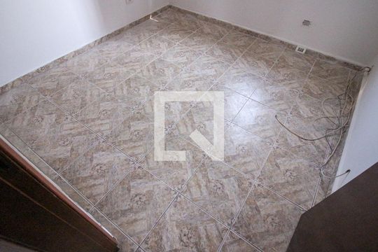 Casa para alugar com 4 quartos, 140m² em Vila Carrão, São Paulo
