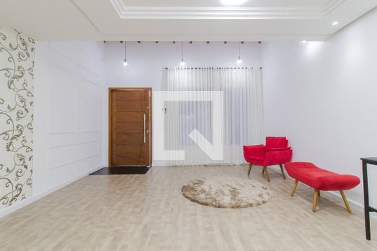 Casa à venda com 4 quartos, 500m² em Vila Nossa Senhora das Vitorias, Mauá