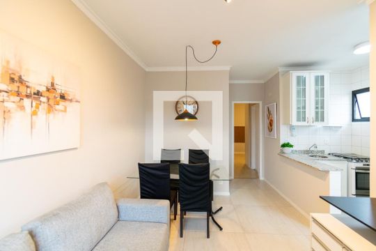 Apartamento para alugar com 1 quarto, 70m² em Campo Belo, São Paulo