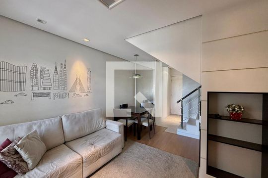 Apartamento para alugar com 2 quartos, 117m² em Jardim Aeroporto, São Paulo