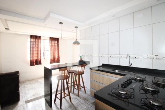Apartamento para alugar com 2 quartos, 43m² em Conjunto Habitacional Santa Etelvina Ii, São Paulo